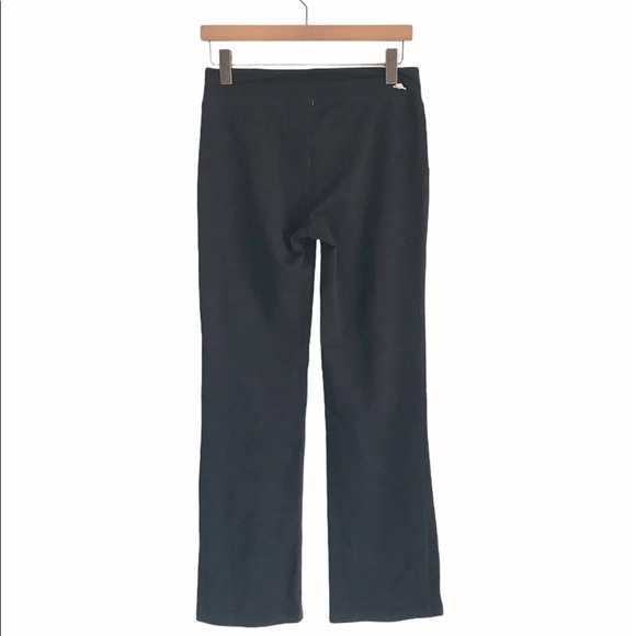 Roots Pants - NWT Roots black yoga pants size medium